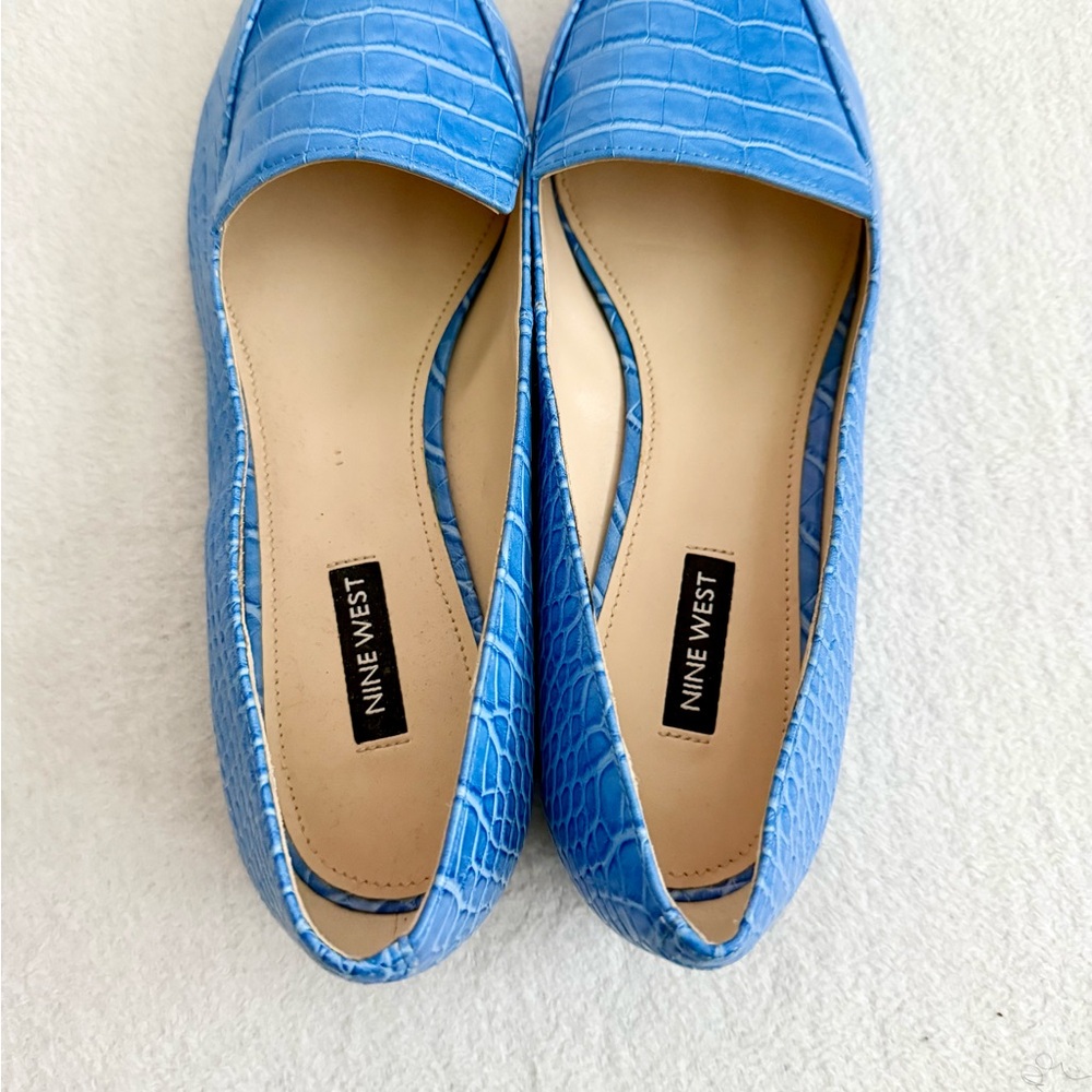 Nine West Blue Pointed Toe Flats Women’s 8.5 Croc Embossed Slip On Office - Picture 5 of 9